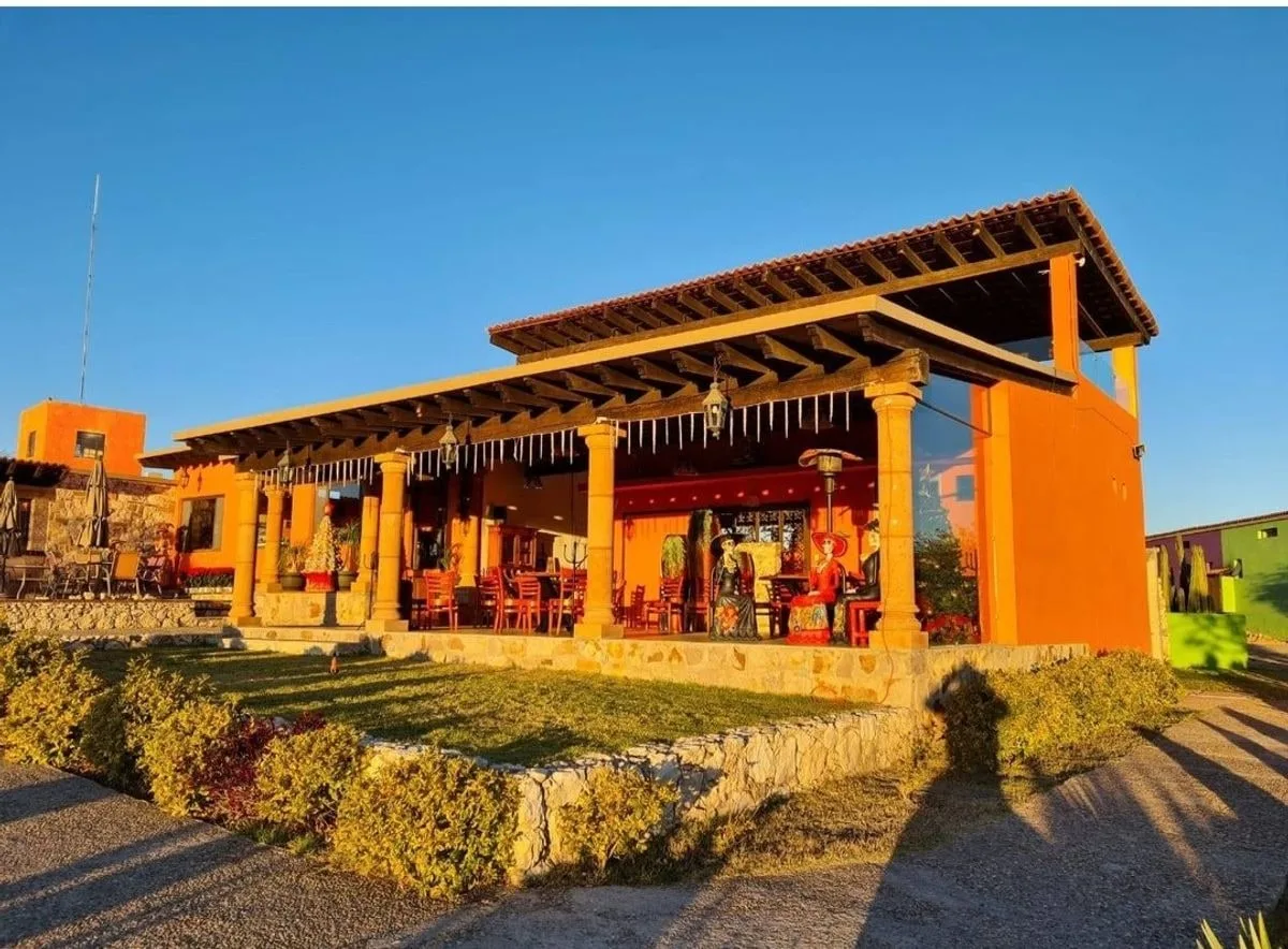 La terraza sombreada de Nirvana, donde la cabalgata con desayuno se detiene a comer